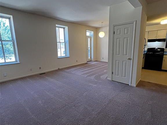 2nd image of 1208 Ann Ave