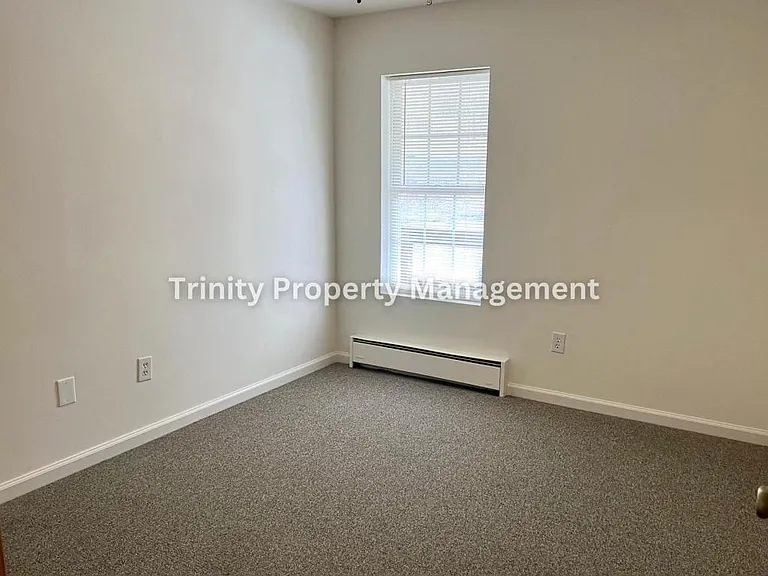 91 George St #4 — Photo 3