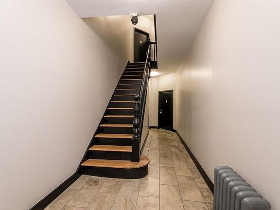 2nd image of 284 6th St #3D