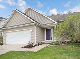 427 Cambridge Dr, Dexter, MI 48130