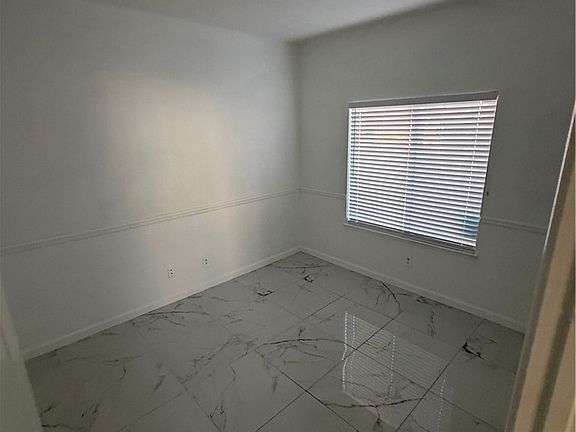 4th image of 11159 Summerside Ln