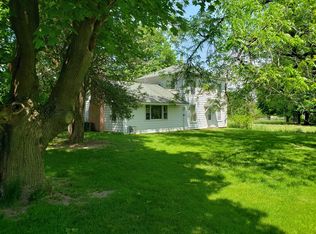 7120 Tryon Grove Rd #A, Richmond, IL 60071