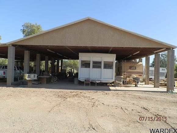 1st image of 3249 E Cheyenne Dr