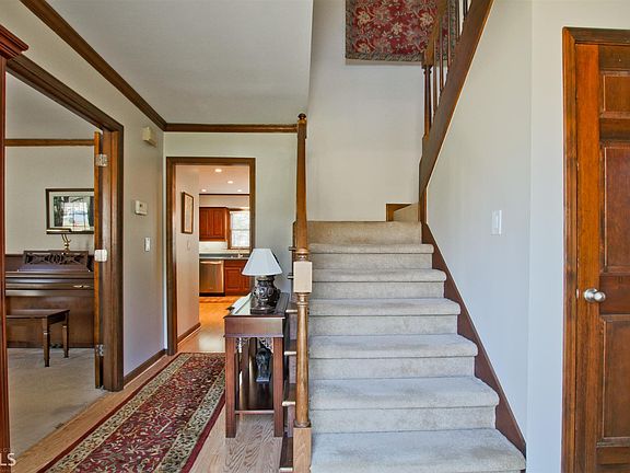 4th image of 1482 Hartman Dr