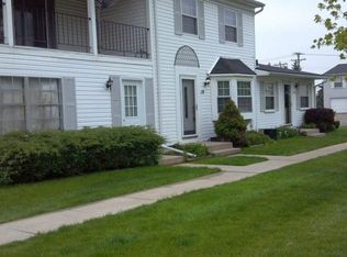 130 Lake Village Dr #1, Walled Lake, MI 48390