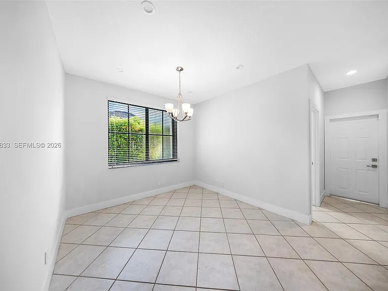 1538 Tamarind Ct — Photo 39