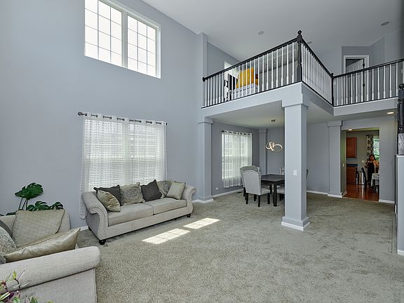 5th image of 2468 Rosehall Ln