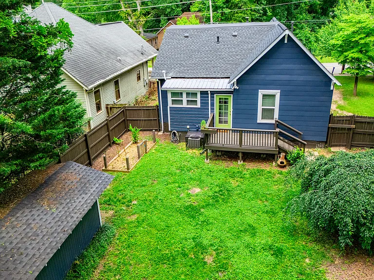 1818 Taylor Ave — Photo 66
