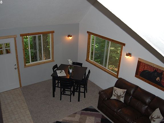 5th image of 134 Northwoods