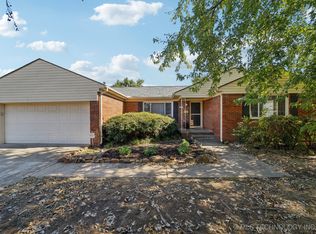 2125 S Richmond Ave, Tulsa, OK 74114