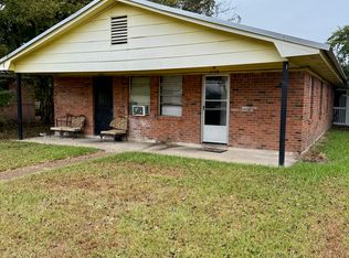 1819 N 10th Ave #1819, Columbus, MS 39701