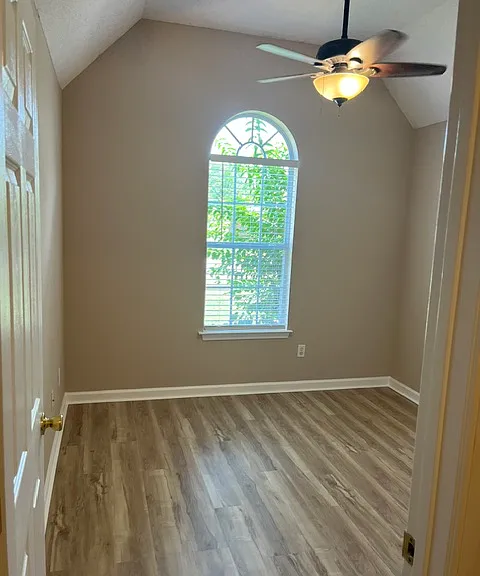 6555 Whitten Grove Dr — Photo 18