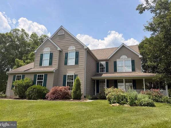 221 Owenwood Dr, Lincoln University, PA 19352