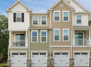 113 Iris Ct, Warren, NJ 07059