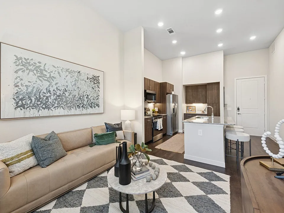 Ascend at Forum apartments community photo