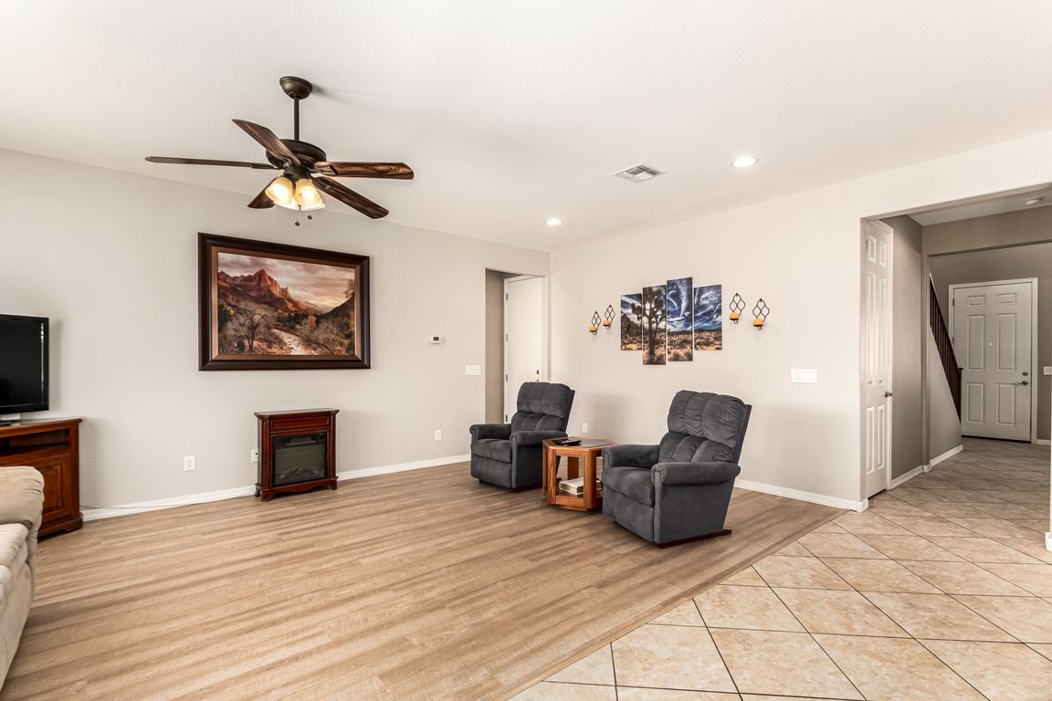 next background image