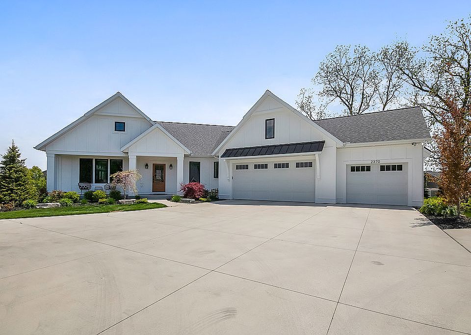 1st image of 2370 Edson Dr