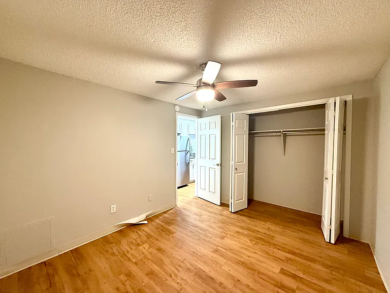 1303 Columbine St #303 — Photo 15