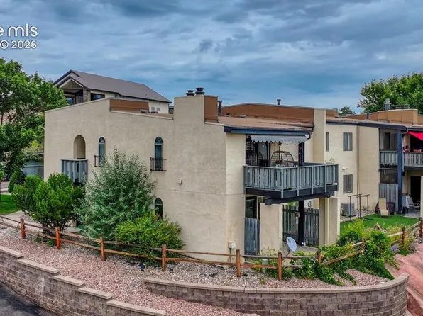 1118 Fontmore Rd APT B, Colorado Springs, CO 80904