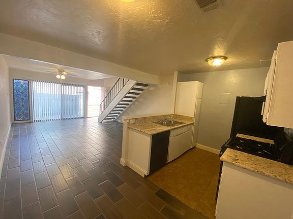 4th image of 916 W Cameron St