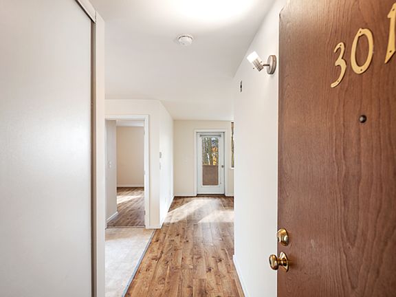 3rd image of 802 N 43rd St APT 301