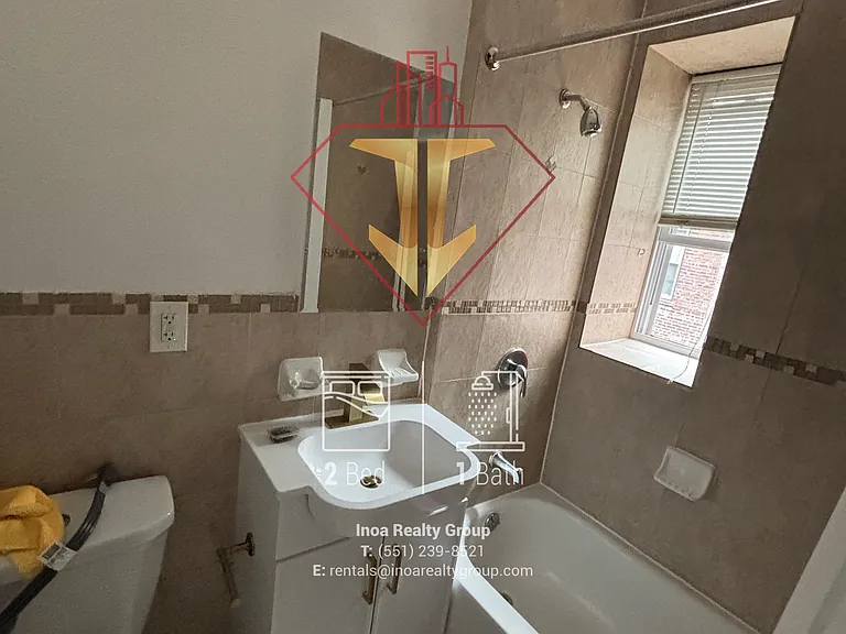 7-9 Gifford Ave #402 — Photo 7