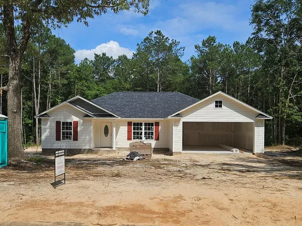 4745 Solstice Dr, Dalzell, SC 29040