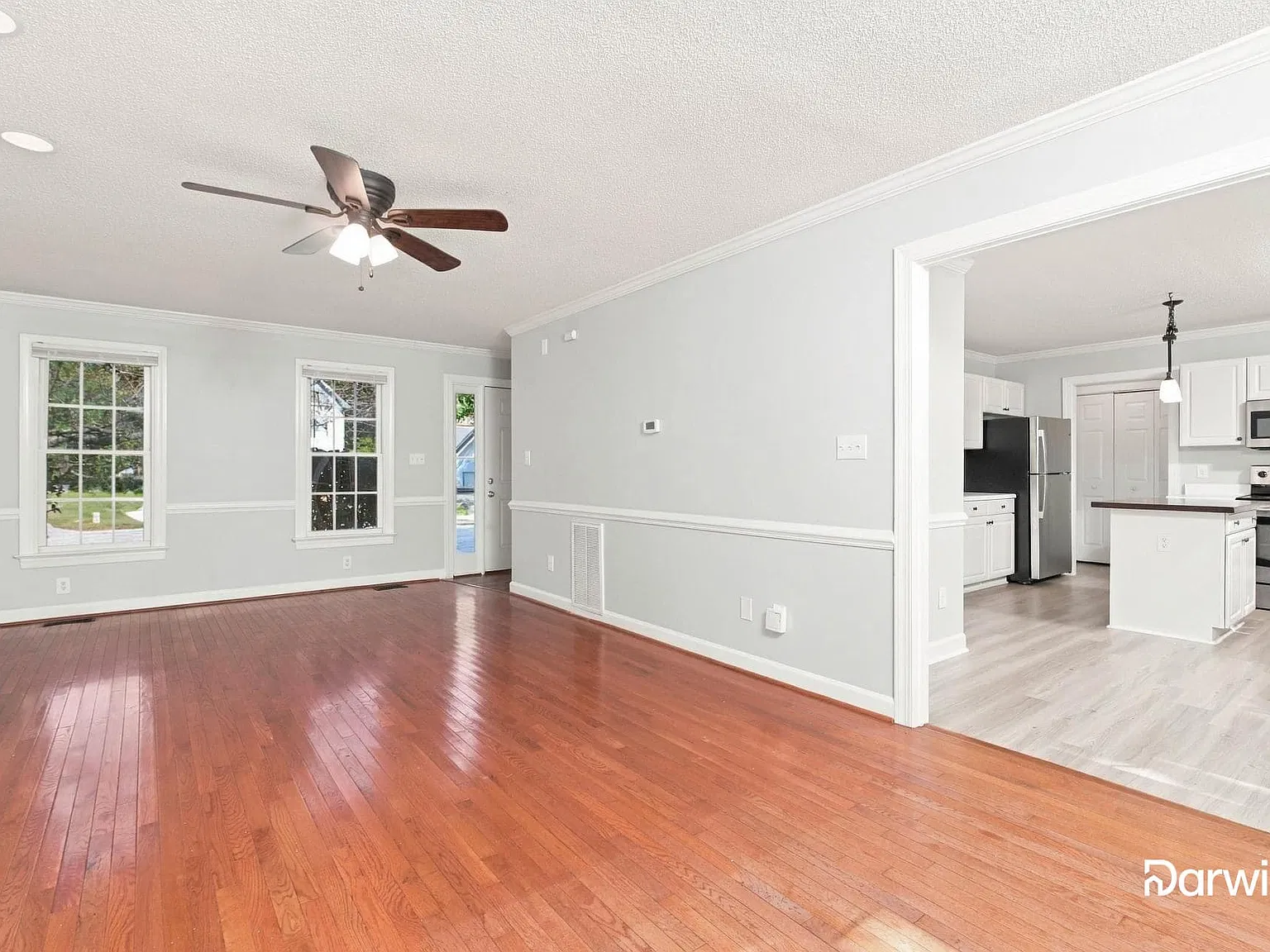4 bed, 2.5 bath, 1636 sqft, $2,145 — Photo 4