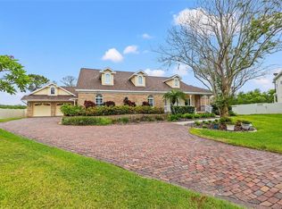 8662 Pelican Ct, Largo, FL 33777