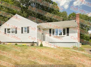 135 Wilmont St, Wethersfield, CT 06109