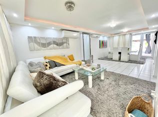 134 Calle Guarionex, Carolina, PR 00987