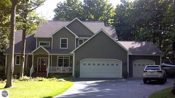 1st image of 2528 Blue Meadow Dr #48