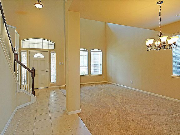 3rd image of 2907 Empire Oaks Ln