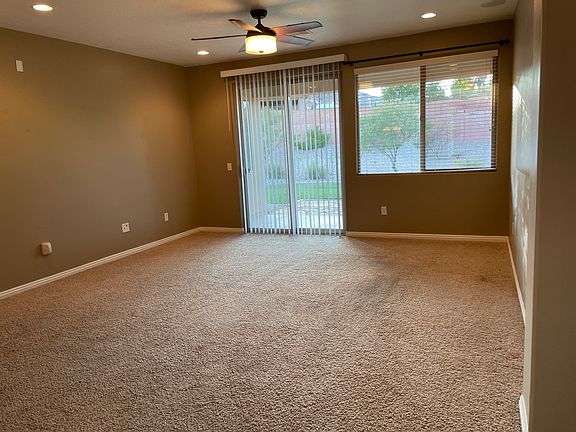 3rd image of 1785 N Overland Trails Dr