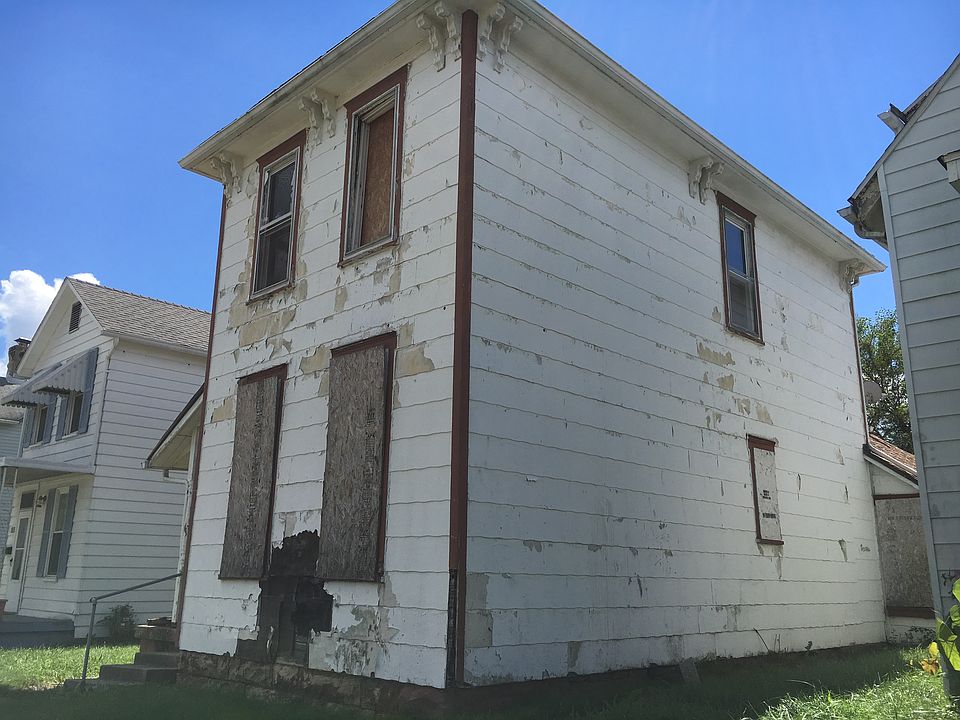 2nd image of 1825 Highland Ave