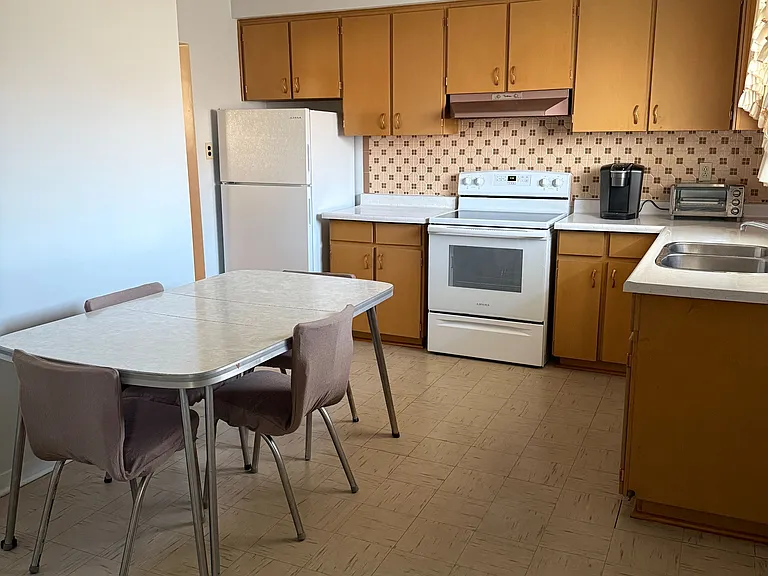 300 Driftwood Ave #UPPER — Photo 12