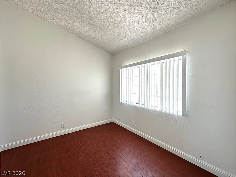 1800 Edmond St #227 — Photo 12