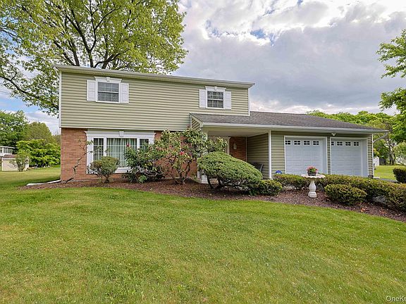 2nd image of 7 San Giacomo Drive