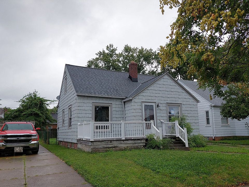 2nd image of 14128 Elsetta Ave