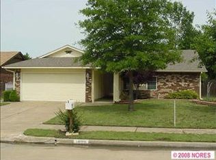 1809 N Firewood Ave, Broken Arrow, OK 74012