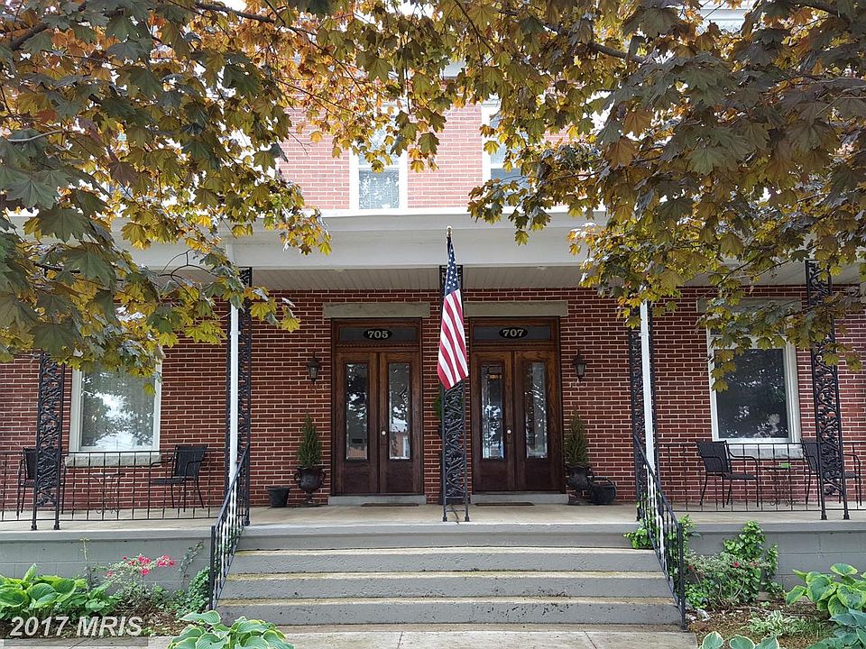1st image of 707 Oak Hill Ave