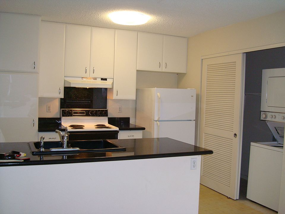 1st image of 441 Mananai Pl #40W