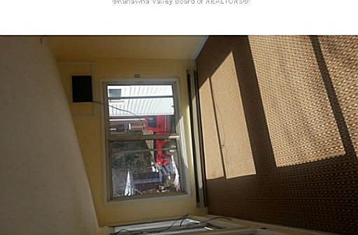 2nd image of 1136 Mulberry Cir