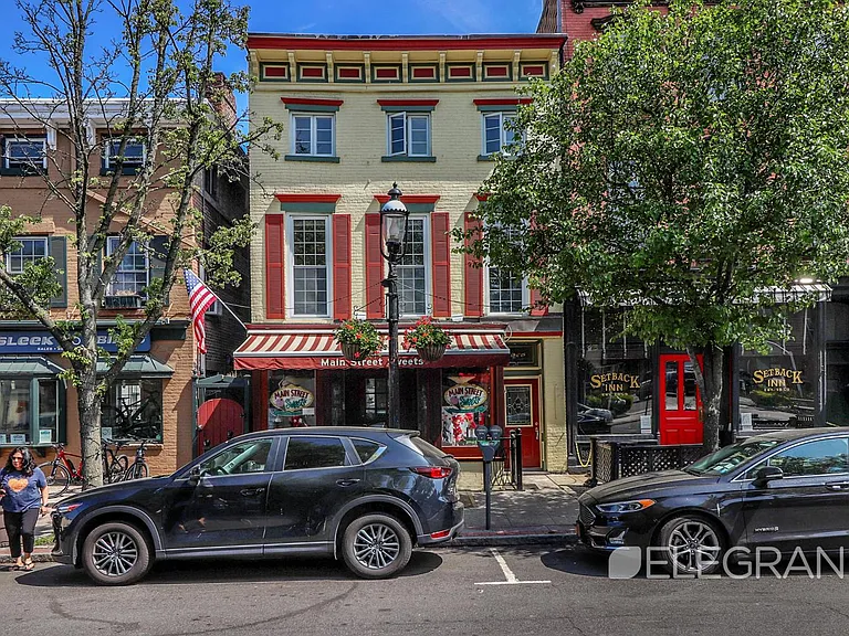35 Main St #1 — Photo 9