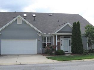 1004 Gretchen Ln, Greensboro, NC 27410