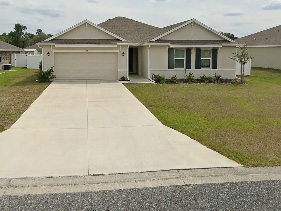 3918 SE 99th St