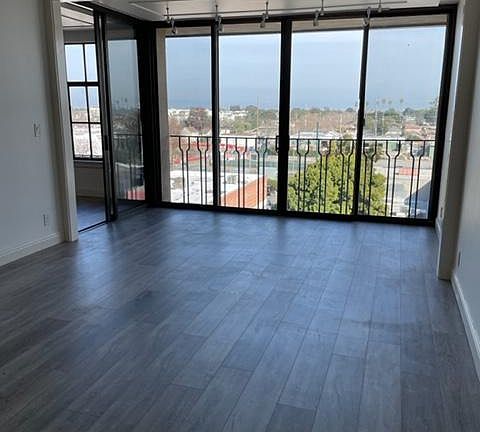 2nd image of 555 Laurel Ave APT 529