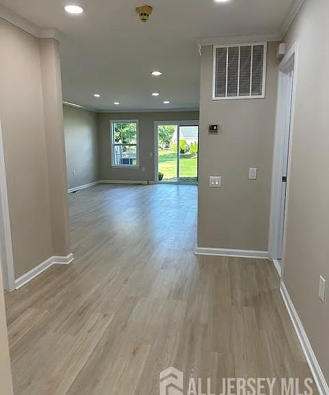 1 John Adams Ct #B — Photo 2