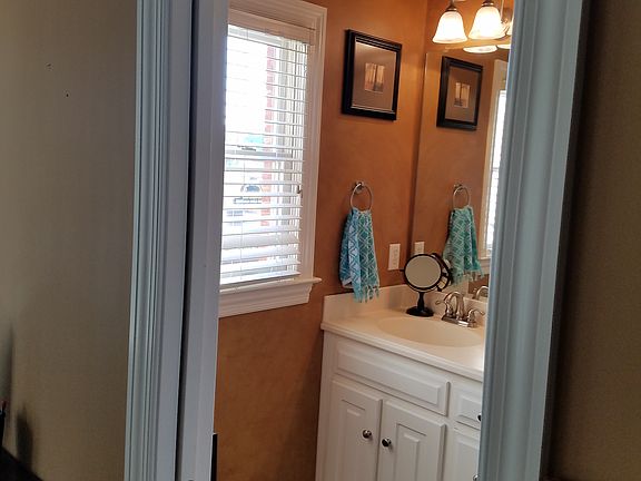 Master bath dual sinks