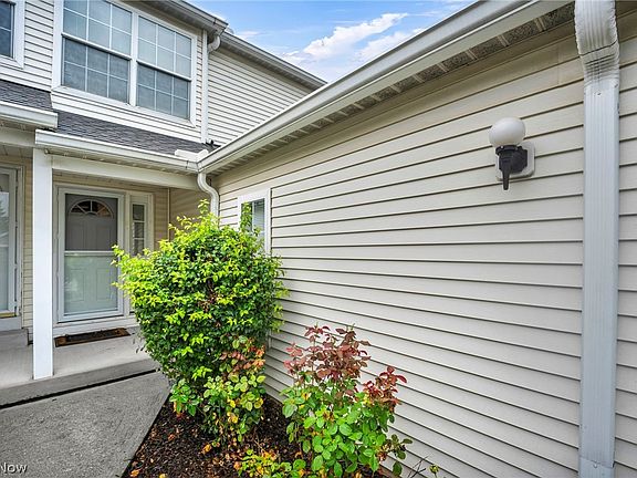4th image of 4226 River Ridge Dr